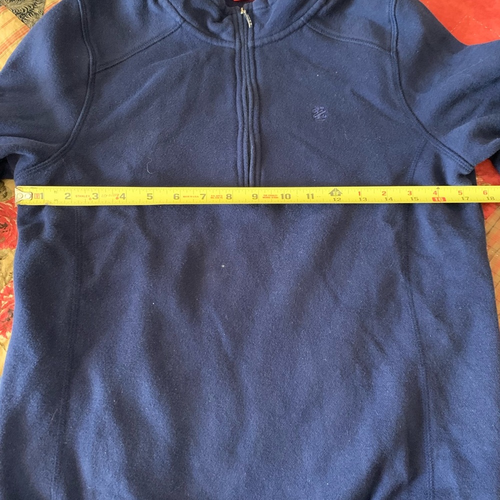 IZOD Pullover Set - Picture 5 of 5